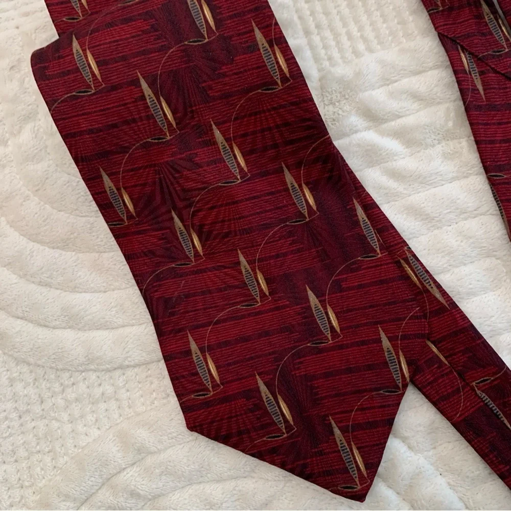 Bill Blass Black Label Red Silk Tie